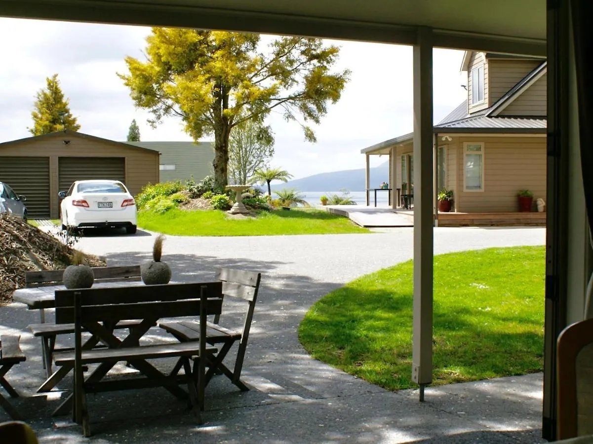 Holiday home Te Miro Cottage - Lake Tarawera Cottage