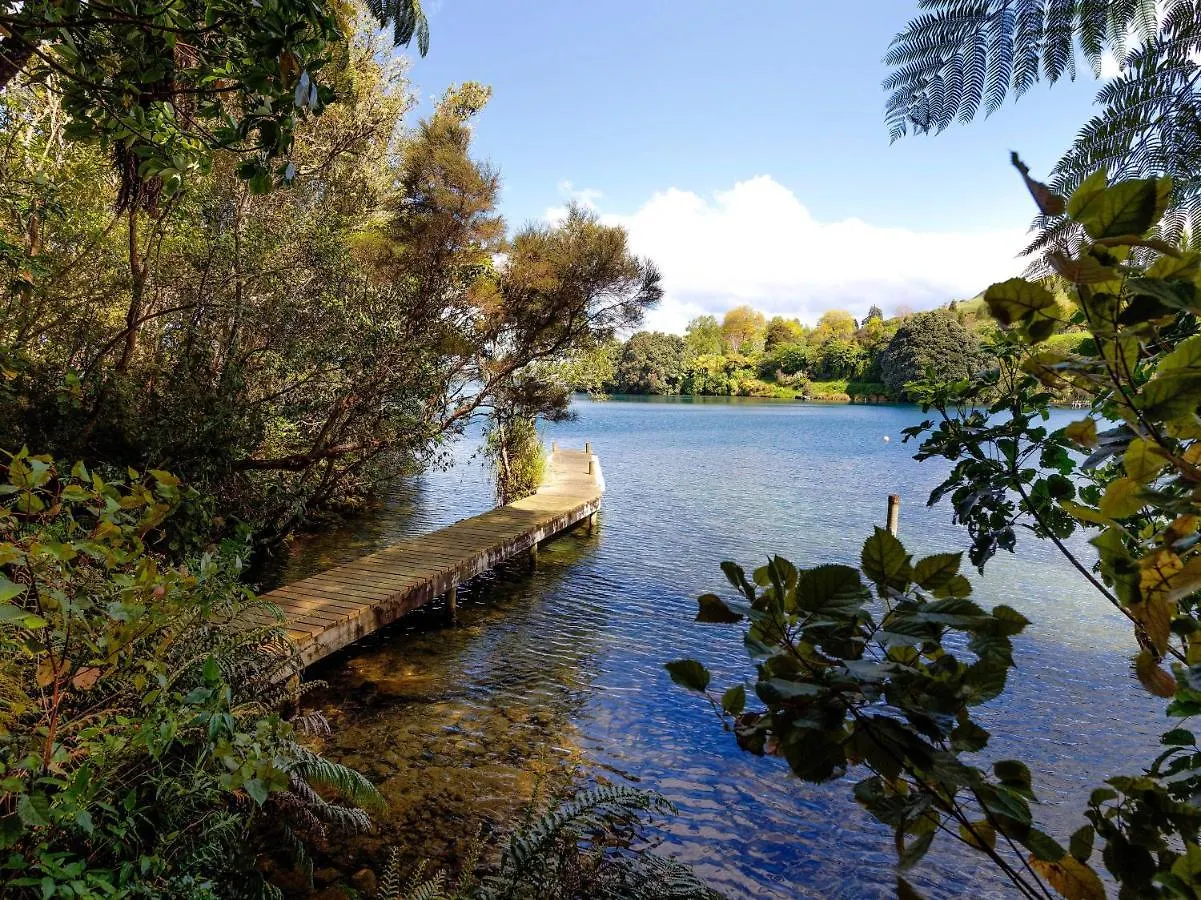Te Miro Cottage - Lake Tarawera Cottage New Zealand